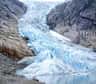 Mercredi 3 juillet 2002 : la sécurité civile italienne sollicite d'urgence François Valla, glaciologue au Cemagref à Grenoble pour ausculter un lac glaciaire sur le versant Est du Mont Rose dans les Alpes italiennes