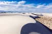 Les dunes du White Sands National Park aux États-Unis sont une incroyable attraction touristique. Pourtant, en y regardant de plus près, on se rend compte que ce sable n’est pas du tout habituel. Mais qu’est-ce donc ?