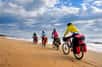 Quelque 17 itinéraires et 90 000 kilomètres de ruban à sillonner à vélo cet été grâce aux pistes cyclables longues distances du réseau EuVelo. © tns2710, Adobe Stock