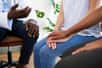 Fréquente mais souvent minimisée, la fausse couche touche des millions de femmes chaque année. Derrière ce terme médical se cache une expérience physique et émotionnelle intense, à vivre et à comprendre avec délicatesse. Quels sont les signes qui doivent alerter ? Comment réagir ? Voici l’essentiel à savoir.