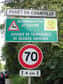 Un exemple de réduction du roadkill basée sur la prévention et la réduction de la vitesse autorisée sur une portion de route identifiée comme un lieu de passage de la grande faune. © Clicsouris, Wikimedia CC by-sa 3.0