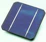 Un panneau solaire photovoltaïque à silicium monocristallin. © Domaine public