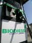 Cette pompe de biodiesel distribue un carburant alternatif à base d’EMVH, aussi appelé Diester en France. © rrelam, cc by nc 2.0