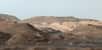 Depuis 10 ans, Curiosity documente les roches argileuses du mont Sharp qui témoignent de la présence d’un ancien lac. Mais le sommet de la formation géologique montre que l’environnement martien se serait brutalement asséché.