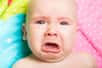 Des chercheurs canadiens se sont intéressés à ce qui se passe dans le cerveau des adultes lorsqu’un bébé pleure ou rit. L’étude montre une modification des fonctions cognitives des parents sous l’effet des cris de l’enfant.