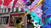 L’éditeur Snap vient de lancer City Painter, la première fonctionnalité de ses « Local Lenses » annoncées en juin dernier. En combinant la réalité augmentée partagée et persistante avec la caméra de Snapchat, il est désormais possible de repeindre les bâtiments de Carnaby Street à Londres.