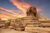 Une partie du mystère qui entoure le Sphinx trônant devant les pyramides de Gizeh serait-il résolu ? Si l’on ne sait toujours pas où est passé le nez titanesque, on comprend mieux pourquoi les Égyptiens ont décidé de représenter le sphinx couché à cet endroit. L’inspiration est dans la nature…