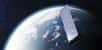 Des chercheurs allemands ont découvert que deux tiers des satellites Starlink émettent des ondes radio sur une fréquence réservée à la radioastronomie qui pourraient avoir un impact significatif sur de nombreux projets astronomiques. Sans la coopération de SpaceX ainsi que de ses compétiteurs, ce problème ne fera que s’aggraver avec l’augmentation du nombre de satellites en orbite.