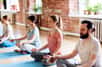 Le yoga peut être une thérapie complémentaire bénéfique pour les patients souffrant d'insuffisance cardiaque. Selon une étude, des améliorations significatives à long terme sont notables chez les patients pratiquant le yoga en complément de leur traitement médicamenteux.