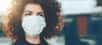 Le port du masque généralisé a permis d'éviter des contaminations par le SARS-CoV-2. Des témoignages et anecdotes suggèrent que quelques personnes auraient pu souffrir de maux de tête récurrents. Qu'en est-il vraiment ?