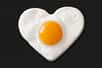 Selon une nouvelle étude d'observation d'envergure, il n'existerait aucune corrélation entre la consommation d'œufs, le taux de cholestérol sanguin et les maladies cardiovasculaires.