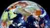 La Planète bleue (avec bien d'autres couleurs) vue par le satellite russe Electro-L. © Russian Federal Space Agency/James Drake/YouTube