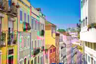 De nombreuses villes méritent le voyage. Ici, Lisbonne, la capitale du Portugal haute en couleurs. © eskystudio, Adobe Stock