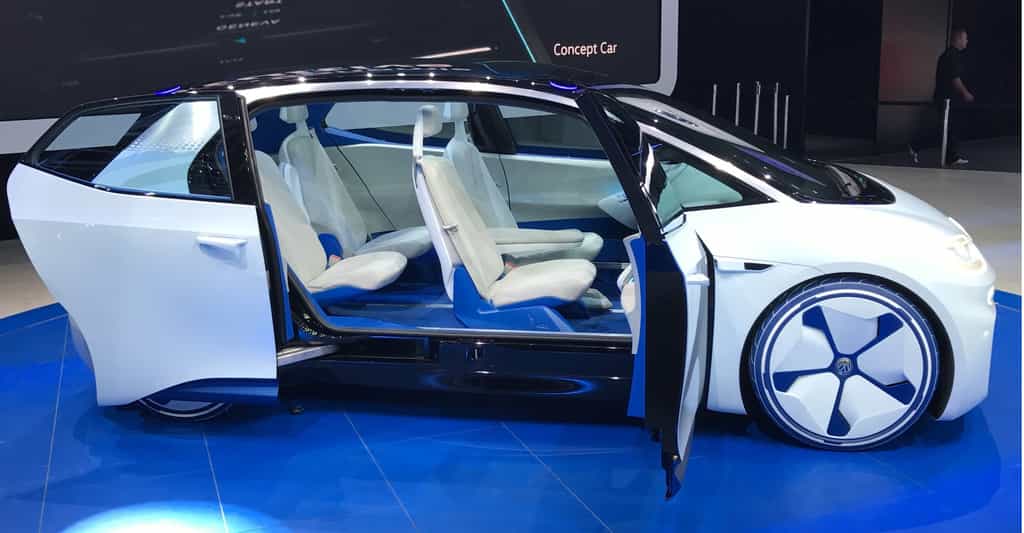 Le concept de voiture électrique ID présenté par Volkswagen au Mondial de Paris 2016. © David Bénard, Relaxnews