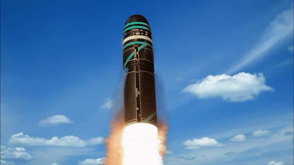 Le tir du missile M51.3 s’est fait sans ogives nucléaires. © DGA