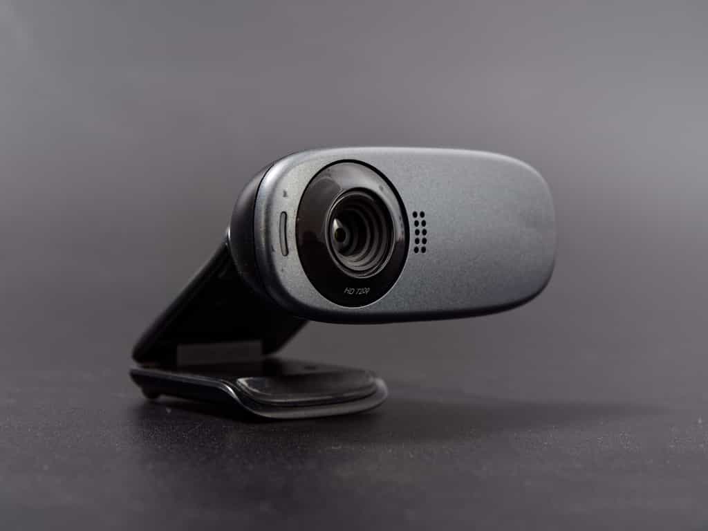 Les techniques de piratage sont nombreuses et variées. Ici une webcam externe. © makam1969, Adobe Stock