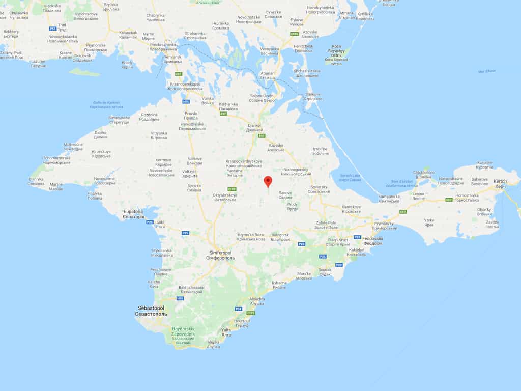 Question de point de vue. Sur Google Maps, la frontière de la Crimée, annexée par la Russie en 2014, apparaît en pointillés depuis l'Ukraine. En Russie, la ligne de frontière montre que la péninsule est représentée comme partie intégrante de la Russie. © Futura