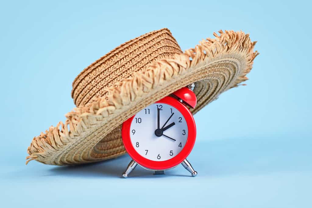 Doit-on s’attendre à un dérèglement de l'horloge biologique avec le passage à l'heure d'été ? © Firn, Adobe Stock