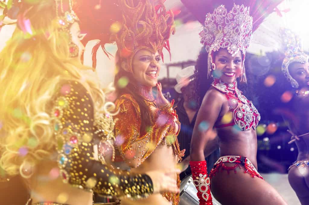 Le Carnaval de Rio au Brésil est le symbole mondial de la célébration du carnaval. © filipefrazao, fotolia