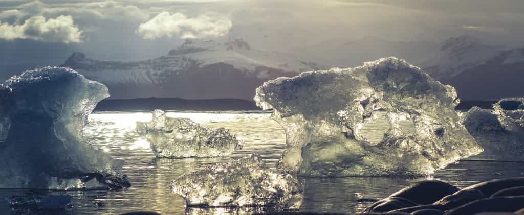 La fonte des glaces en Arctique serait à l'origine de vagues plus hautes que la moyenne © Noel_bauza by Pixabay