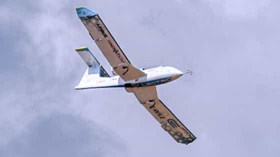 L’E-Fan, monoplace à motorisation électrique, est un prototype étudié par Airbus pour servir de base à un avion d’école biplace puis, éventuellement, à un quadriplace. © Airbus