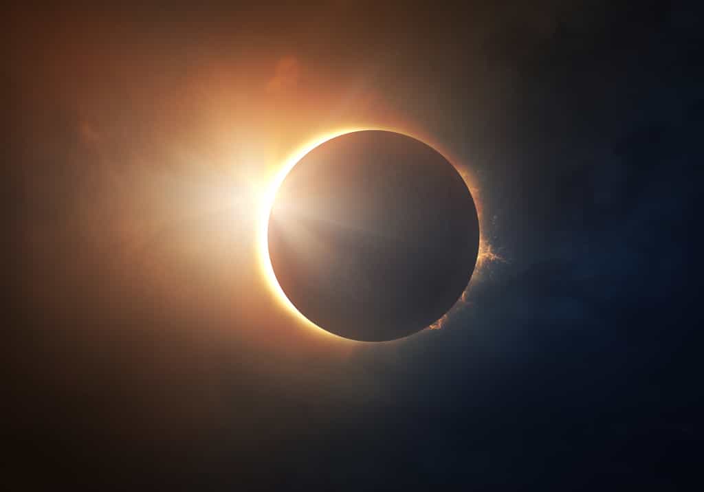 Qu'est-ce qu'une éclipse de Soleil ? © kevron2001, fotolia