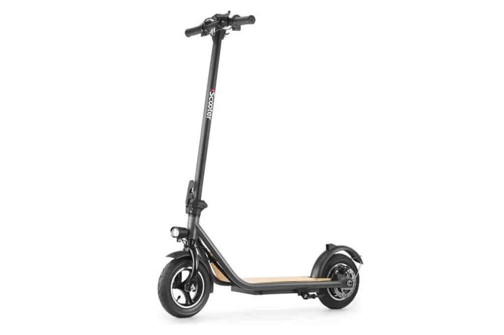 Profitez d'une offre exceptionnelle sur la trottinette électrique Iscooter © Cdiscount