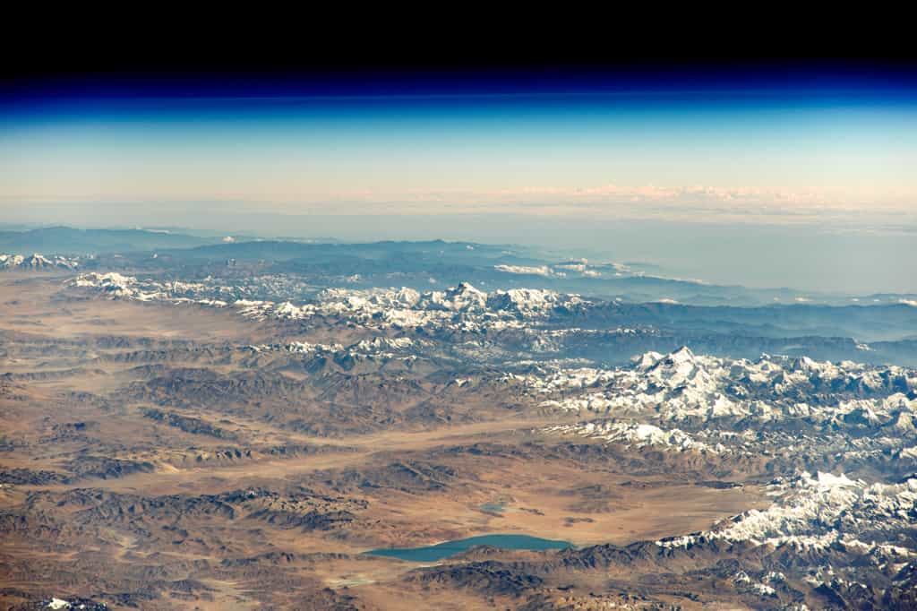 Un astronaute à bord de la Station spatiale internationale a pris cette photo de l'Himalaya. © Nasa, JSC