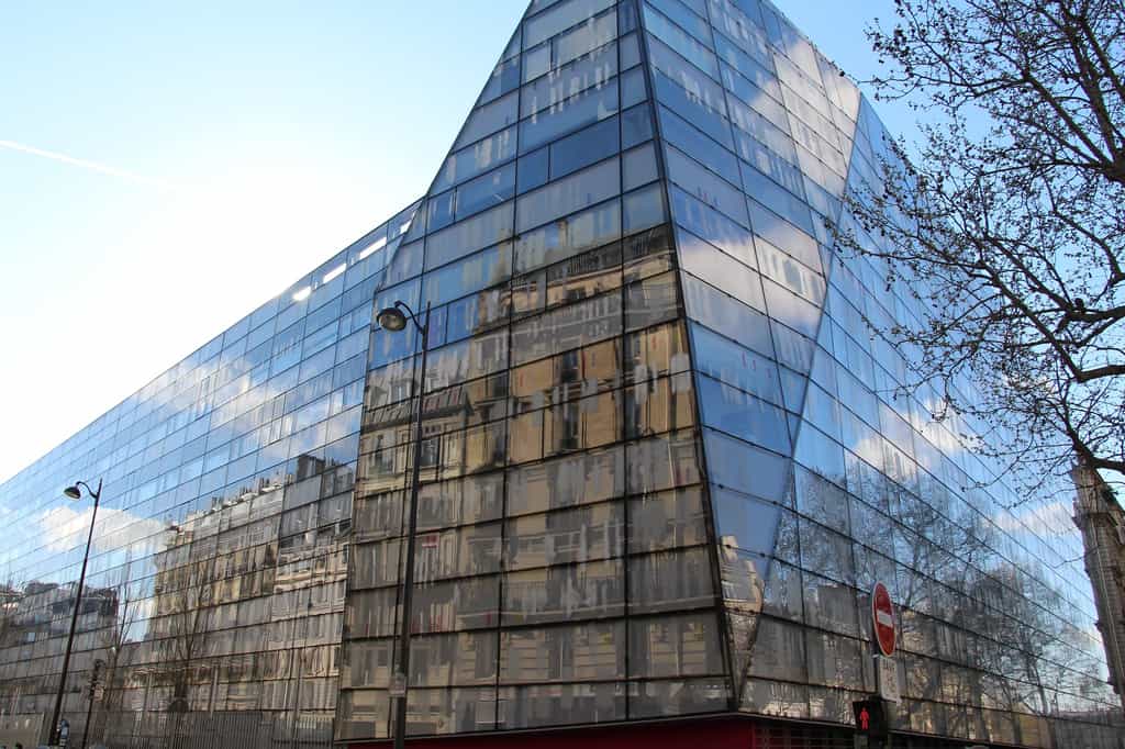 L'Institut Imagine à Paris, un projet conçu par Jean Nouvel et Bernard Valéro. © Creative Commons, CC By 2.0