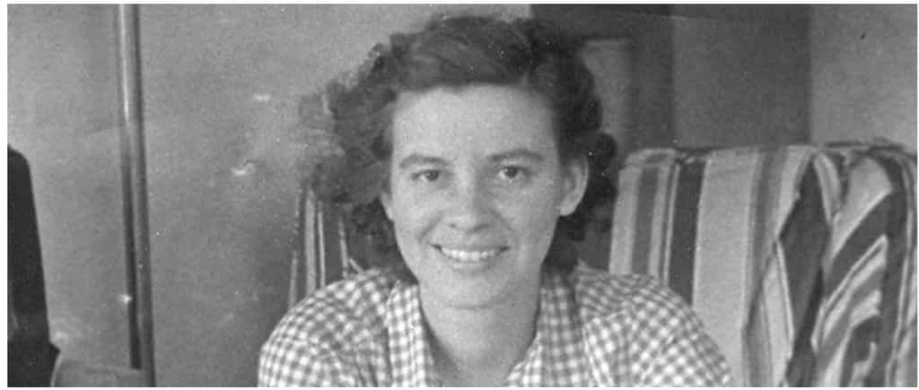 Grande dame de la génétique des bactéries, Esther M. Zimmer Lederberg (18 décembre 1922 - 11 novembre 2006) a plusieurs découvertes à son actif, notamment la transduction, cette transmission de gènes entre bactéries par l'intermédiaire d'un virus. © DR