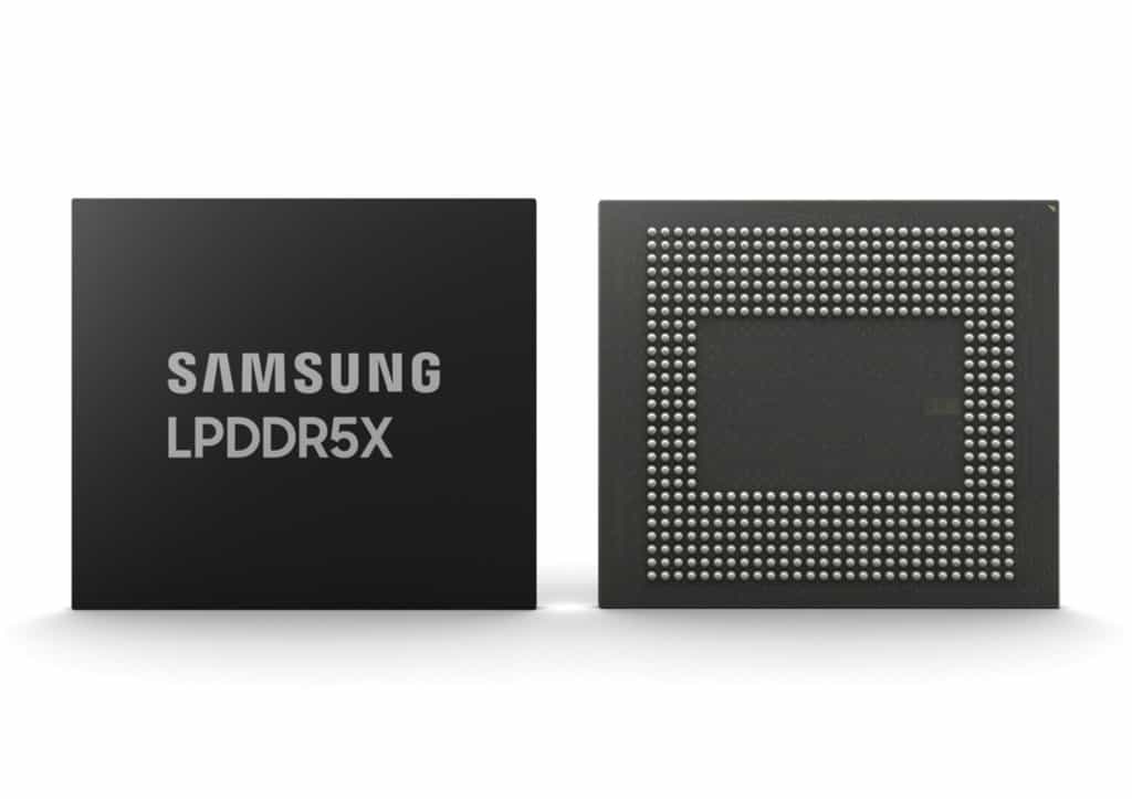 La nouvelle mémoire LPDDR5X offre un gain de performance de 33 % et une baisse de consommation de 20 %. © Samsung