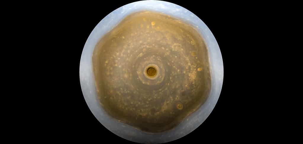 Des chercheurs de l’université de Harvard (États-Unis) proposent une explication à la tempête en forme d’hexagone du pôle nord de Saturne. © Nasa, JPL-Caltech, SSI, Kevin M. Gill