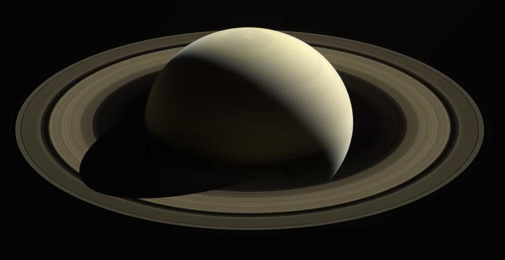 Superbe portrait de Saturne. Image de la sonde Cassini prise en 2016. © Nasa, JPL-Caltech
