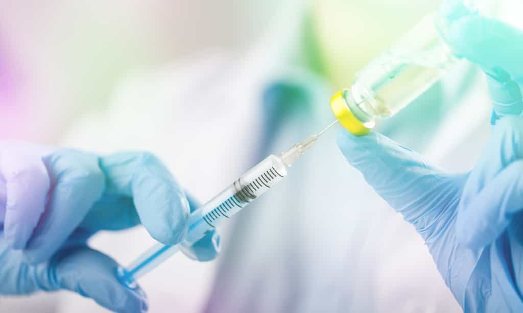 L'injection d'un médicament appelé cabotegravir toutes les huit semaines permet de prévenir la contamination par le virus du sida, le VIH, encore plus efficacement que les comprimés quotidiens de PrEP. © BillionPhotos.com, Adobe Stock