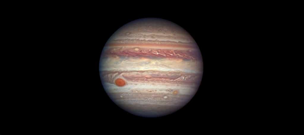 Jupiter, le 3 avril 2017. La résolution d’Hubble offre des détails de son atmosphère atteignant 130 km. La planète géante était à moins de 670 millions de kilomètres de la Terre, à quelques jours de son opposition. © Nasa, ESA, A. Simon (GSFC) 