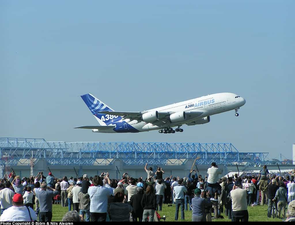 L'A380, ici au décollage à Toulouse, le plus gros avion de transport de passagers. © Christian Nilsson (à voir dans notre galerie de photos)