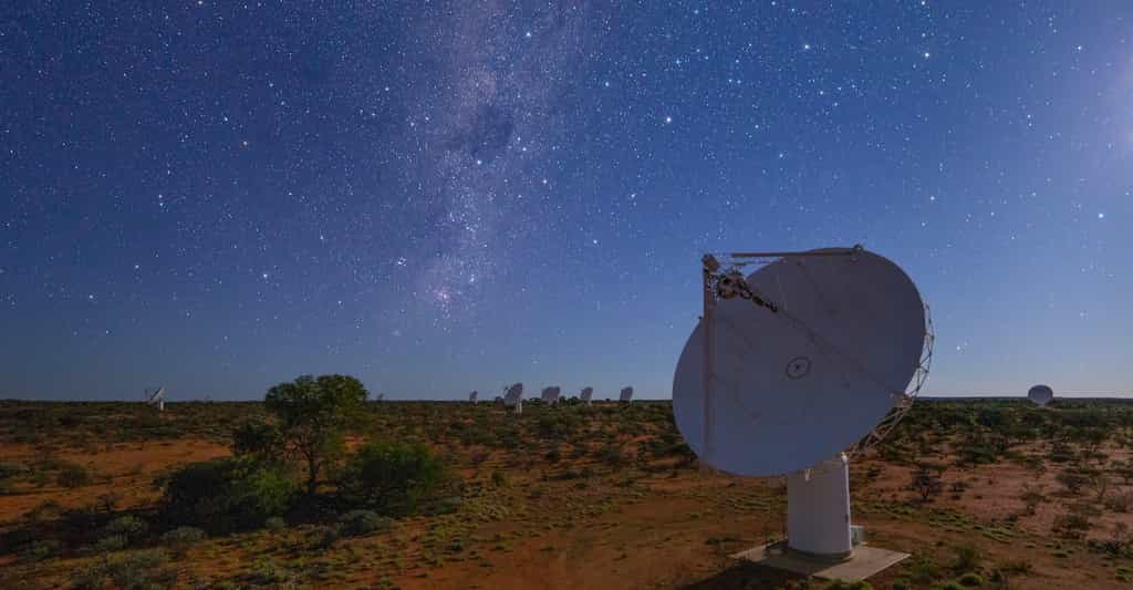 C’est grâce à l’Australian Square Kilometre Array Pathfinder, l’ASKAP (Australie) que des chercheurs sont parvenus à cartographier le ciel austral avec une précision inégalée. © CSIRO