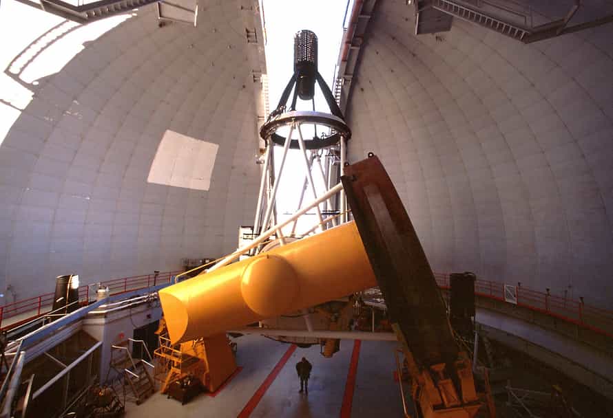 Le télescope Canada-France-Hawaii. Crédit : Canada-France-Hawaii Telescope Corporation 2008