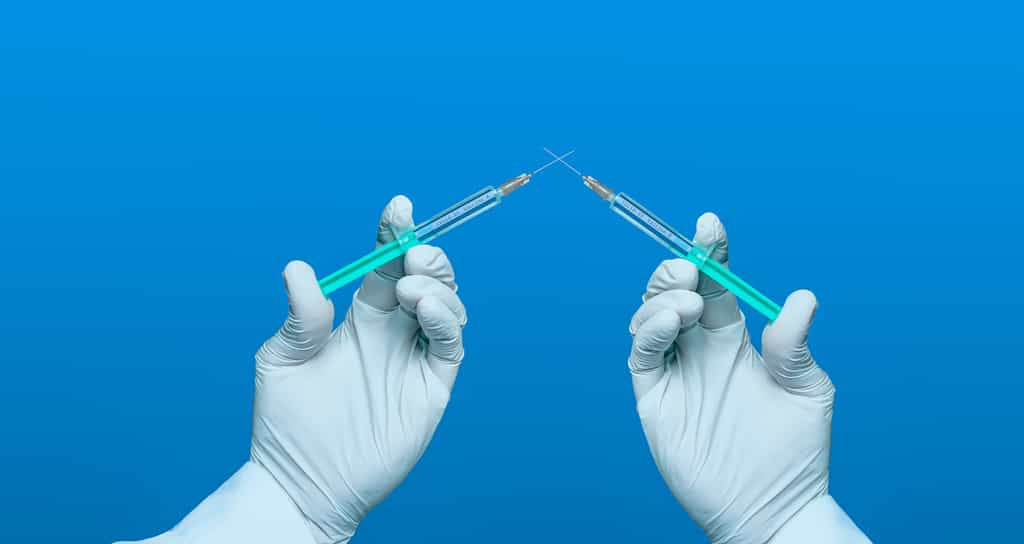 Combiner différents vaccins anti-Covid permettrait de renforcer leur efficacité mutuelle. © Jens Rother, Adobe Stock