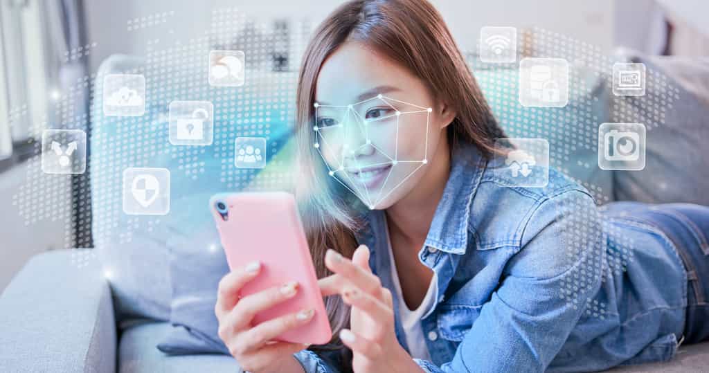 L’authentification par reconnaissance faciale, une solution simple pour accéder aux services par Internet. © ryanking999, Adobe Stock