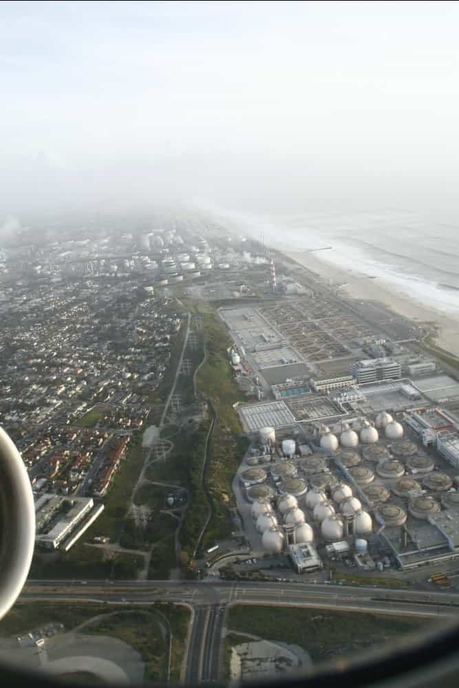 L’usine de traitement des eaux Hyperion à Los Angeles, située juste à côté de la mer. Tout ce qu’il faut pour en faire une installation de production d’hydrogène. © dsearls, CC by-nc-sa 2.0