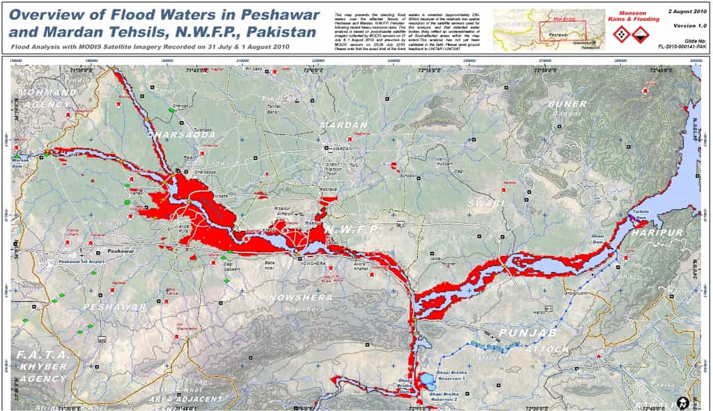 Exemple de carte fournie par l'Unosat, sous l'égide de l'ONU, regroupant les données de différents satellites d'observation de l'environnement. Ici la carte des inondations de la région de Peshawar, au nord du pays. Le Punjab se trouve au sud de la carte. © Unosat