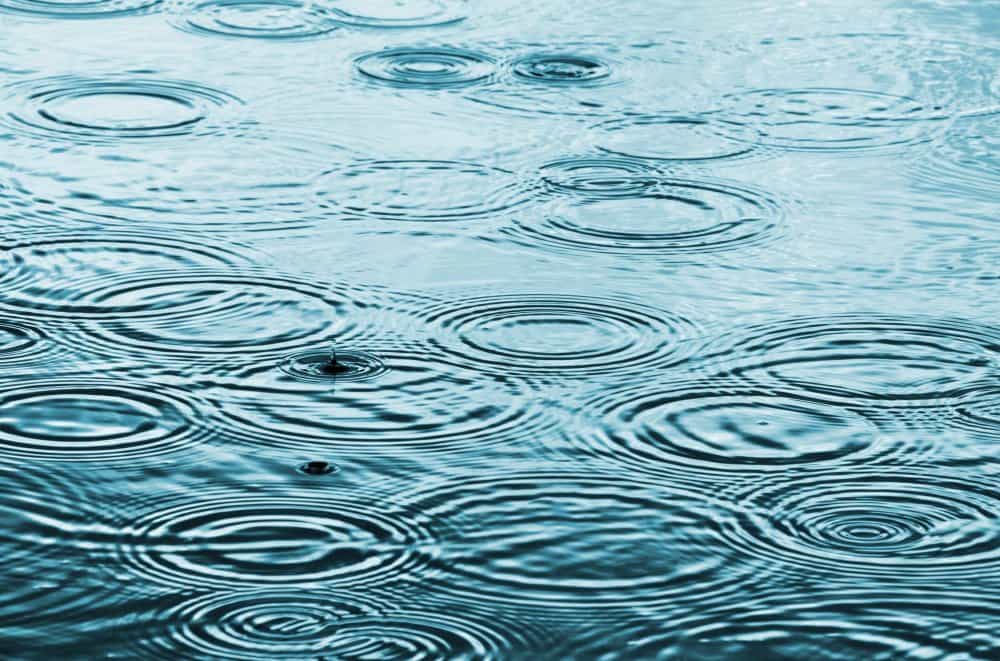 En juillet 2012, dans plusieurs régions du Nord de la France, les pluies ont dépassé de 30 à 80 % les normales saisonnières. Le Sud, au contraire, a connu un déficit en eau. © Dutourdumonde, Shutterstock.com