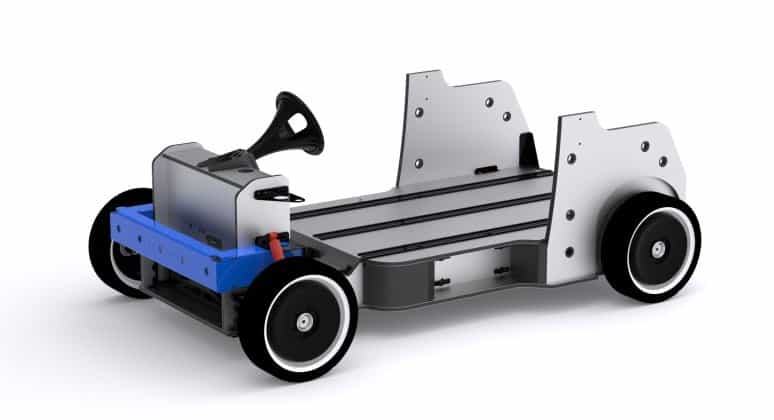 La QBeak est modulaire. C'est d'abord une plateforme, intégrant les batteries et deux moteurs (dans les roues avant). Différents aménagements peuvent venir prendre place, avec des carrosseries diverses, du cabriolet au fourgon. Les batteries s'insèrent dans six emplacements, dont chacun pourrait aussi accueillir une pile à combustible ou un réservoir. © Ecomove