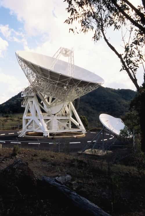 Le radiotélescope australien Mopra, qui a prêté son antenne pour l’expérience d’interférométrie. © Shaun Amy
