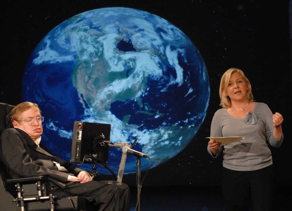 Stephen Hawking et sa fille Lucy. Crédit : George Washington University (GWU).