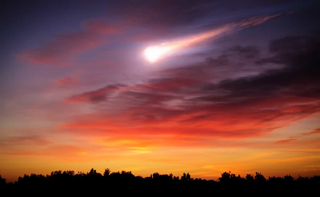 Une boule de feu a traversé le ciel australien en ce début de semaine. Les astronomes penchent pour un phénomène naturel. © Tryfonov, Adobe Stock