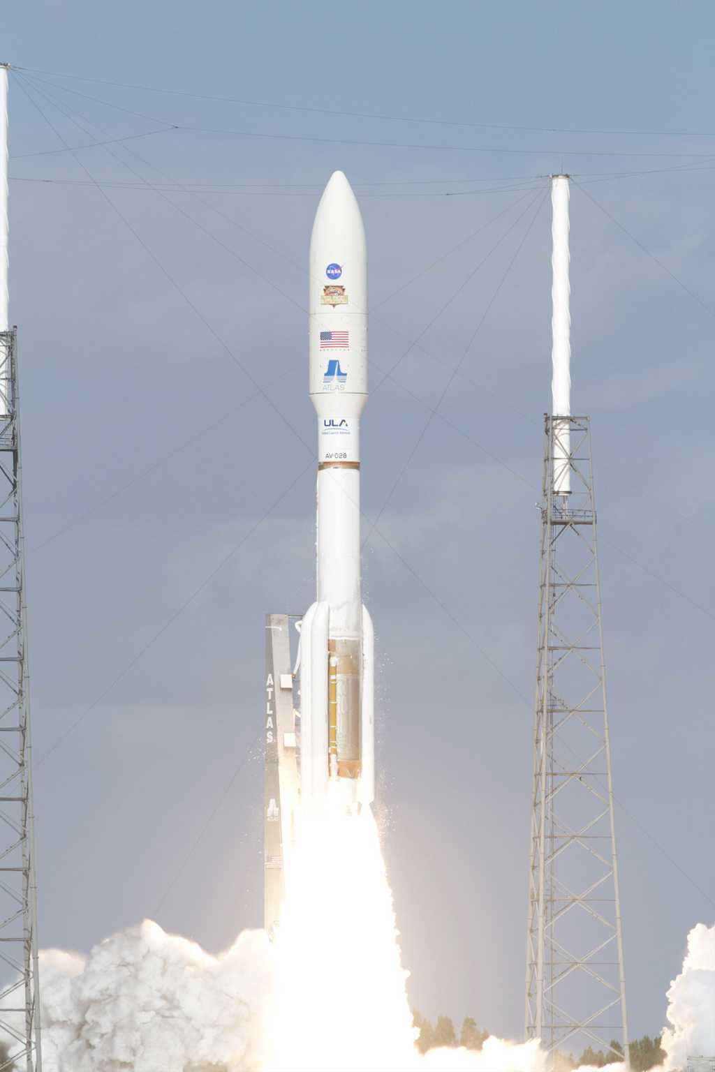 La mission Mars Science Laboratory est en route pour Mars. Elle a décollé sans coup férir de Cap Canaveral, lancée par une Atlas 5, samedi à 16 h 02, heure française. © Nasa/Frankie Martin
