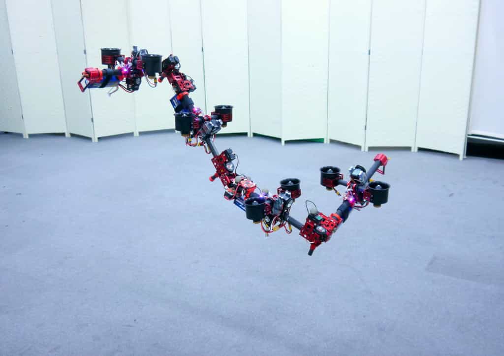 Ce robot dragon se transforme en vol. © IEEE Spectrum