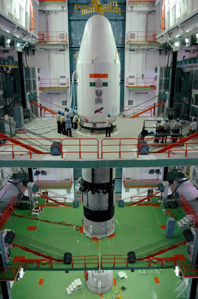 Le lancement du lanceur GSLV, portant l'étage cryogénique indien (CUS), dénommé  GSLV-D3, est prévu le 15 avril. Crédit Isro